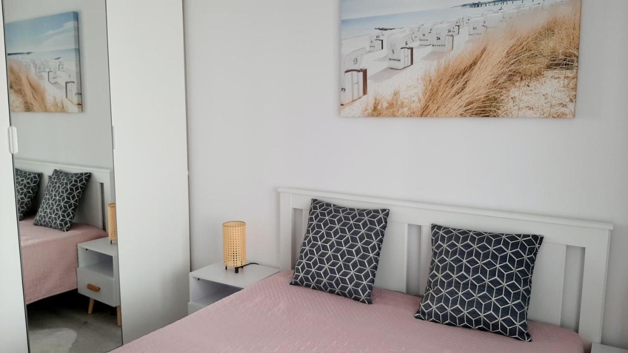 Apartament Morza Szum - Plac Unii- Parking グディニャ エクステリア 写真