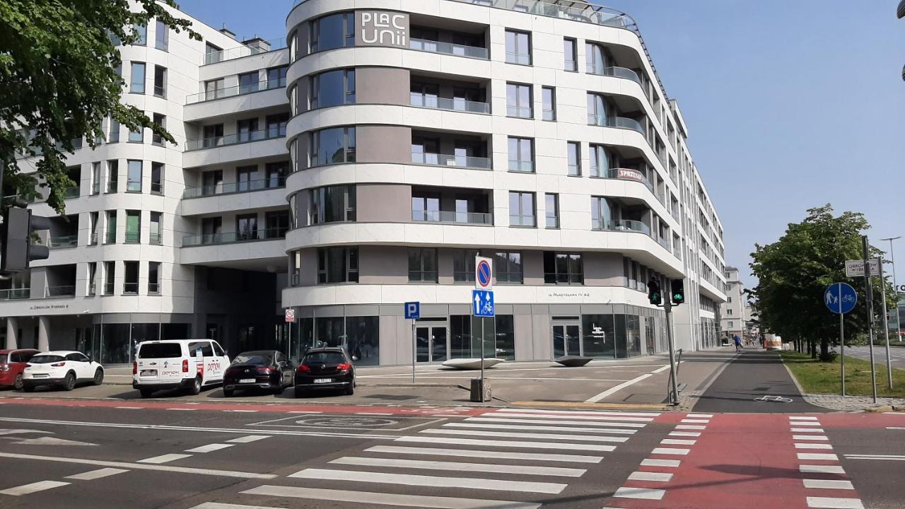 Apartament Morza Szum - Plac Unii- Parking グディニャ エクステリア 写真
